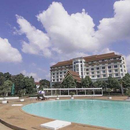 Arawan Riverside Hotel Паксе Екстер'єр фото