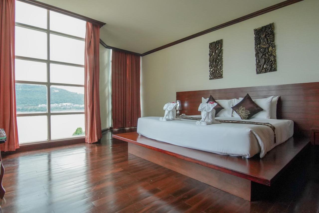 Arawan Riverside Hotel Паксе Екстер'єр фото
